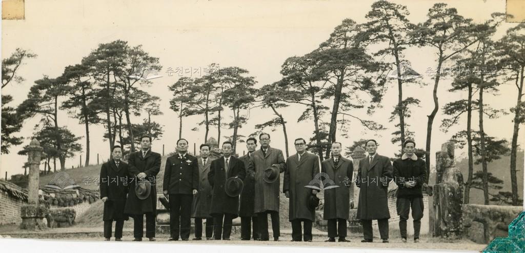 이창근 제10대 강원도지사 이임 기념 앨범 수록 사진 이미지