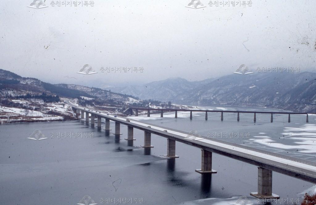 춘성대교 이미지