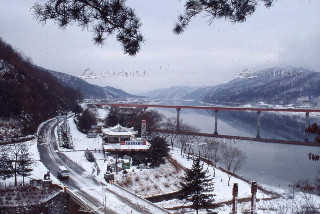 경춘도계휴게소의 겨울 이미지