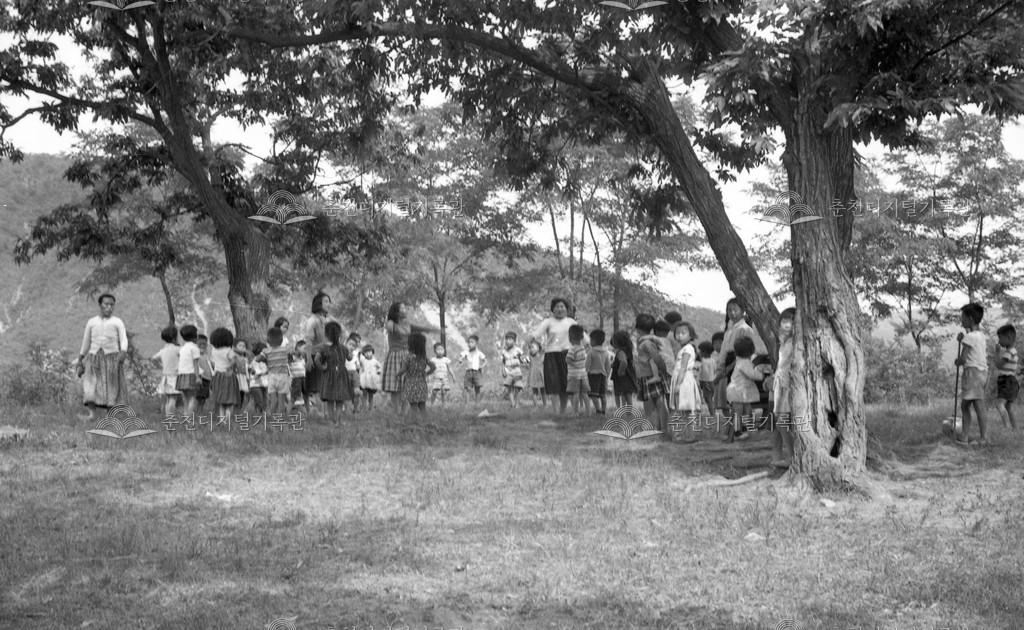 농번기 대학생 봉사 활동 모습 이미지