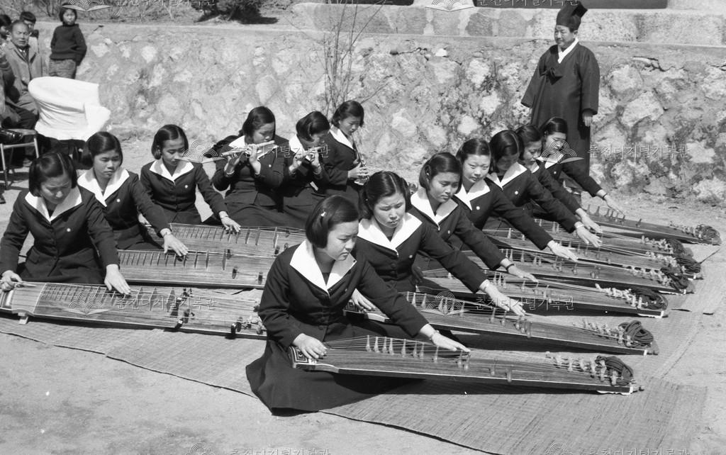 1970년대 춘천향교 석전제 이미지