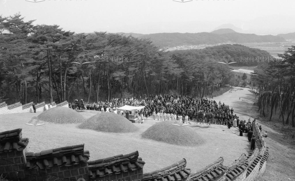 1990년대 장절공 신숭겸 제향 이미지