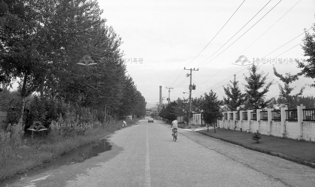 1980년대 후평공단길 모습 이미지