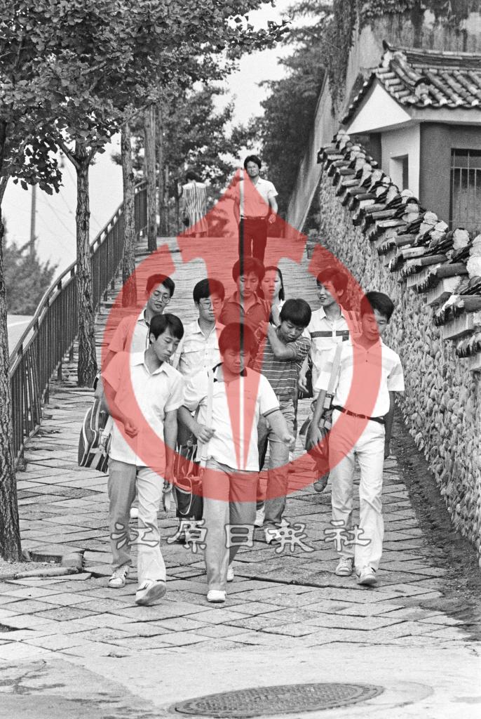 강원고등학교 학생 통학 이미지