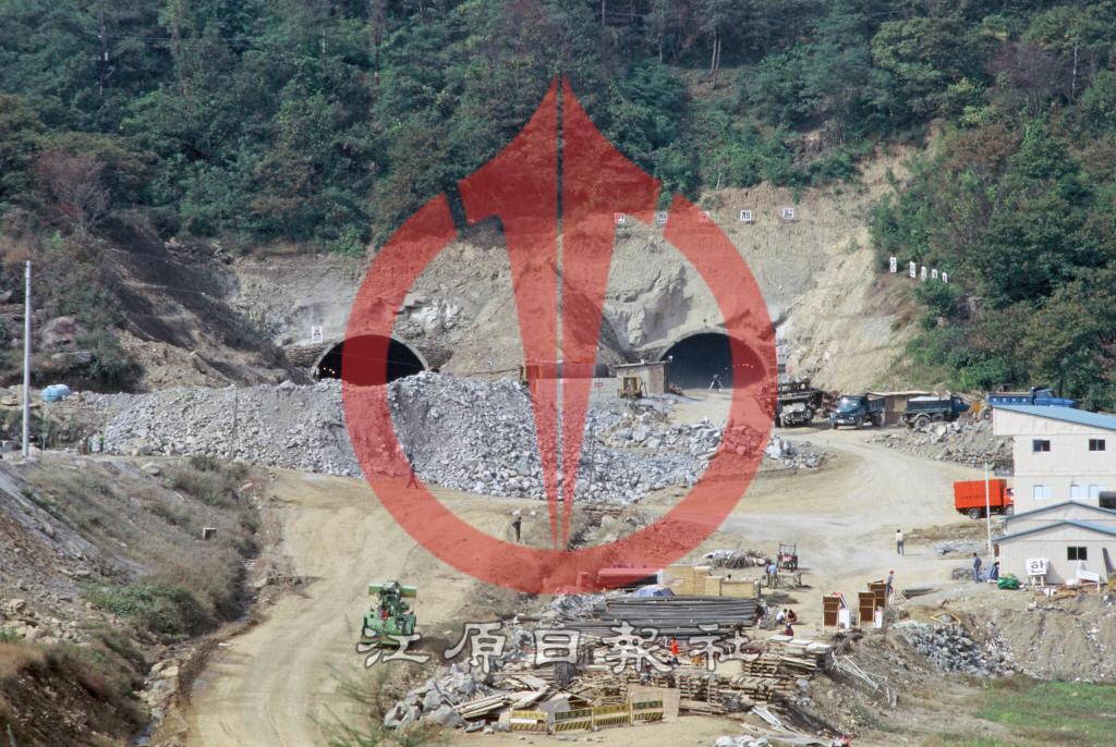 경춘국도 4차선 마치터널 직선화공사 이미지
