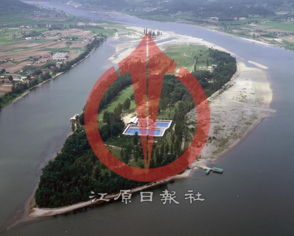 위도 유원지와 수영장 이미지