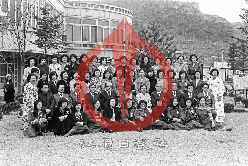 재춘 이화여자대학 동창회 이미지