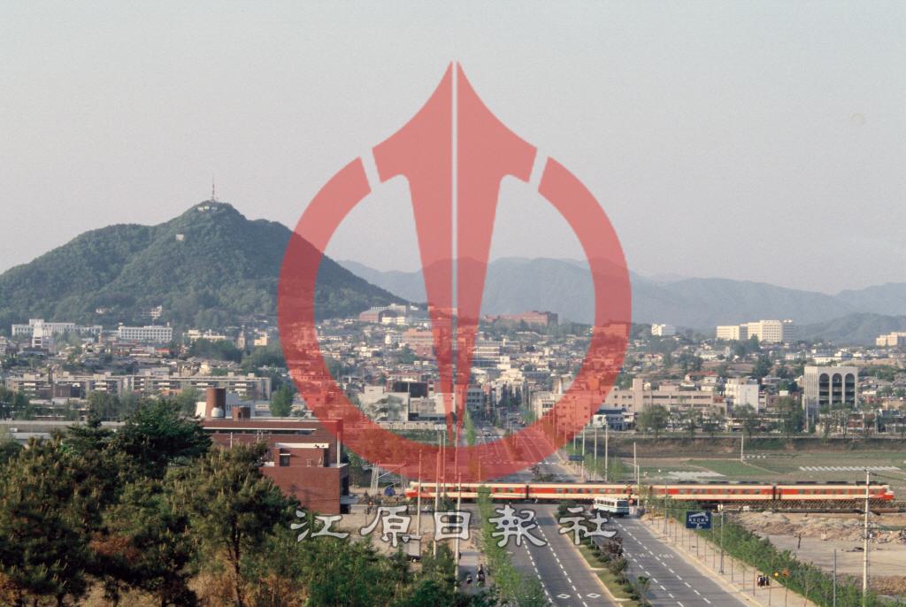 온의동 경춘선 건널목 이미지