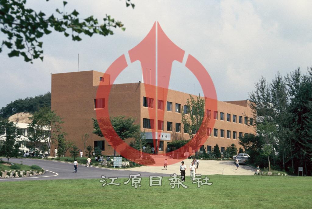 강원대학교 경영관 이미지