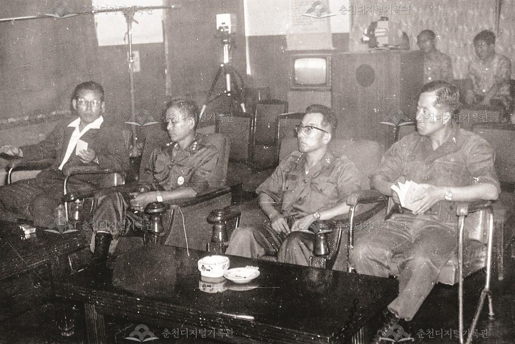 제2군단장 내교 이미지