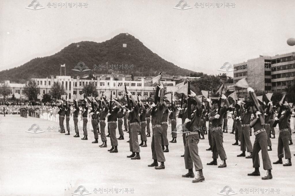 고교학생교련 실기경연대회 이미지