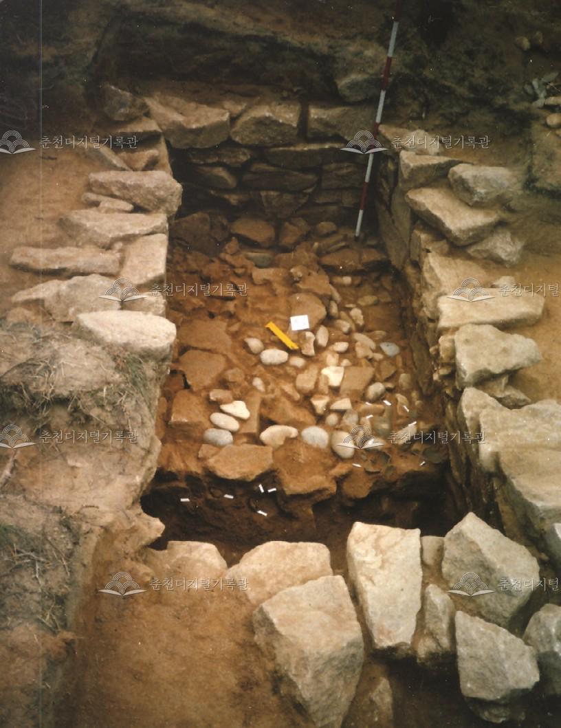 여주 매룡리 고분군 발굴 이미지