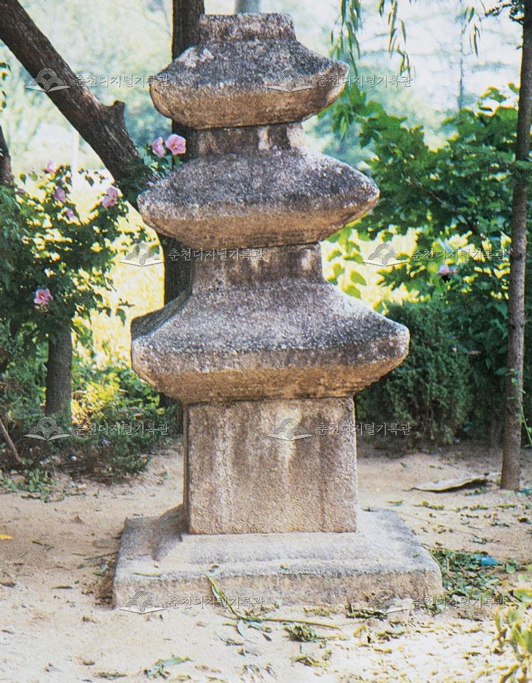 월송리 삼층석탑 이미지