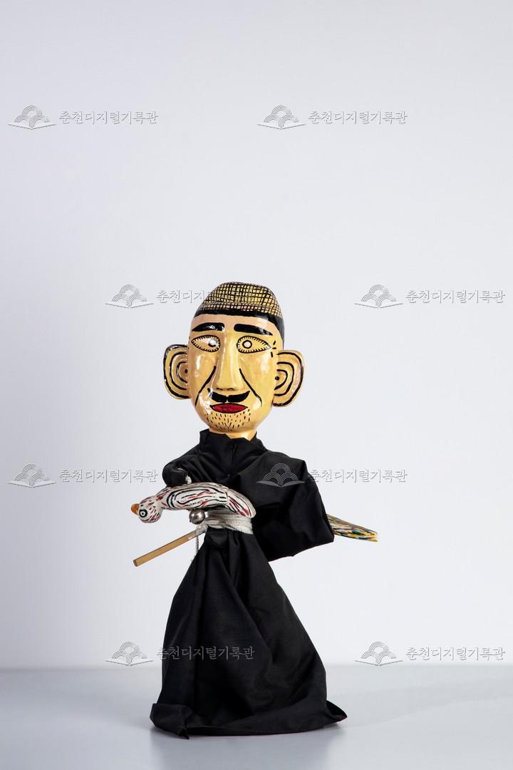 춘천인형극장 박물관 전시 꼭두각시 놀음_평안 감사(앞) 이미지