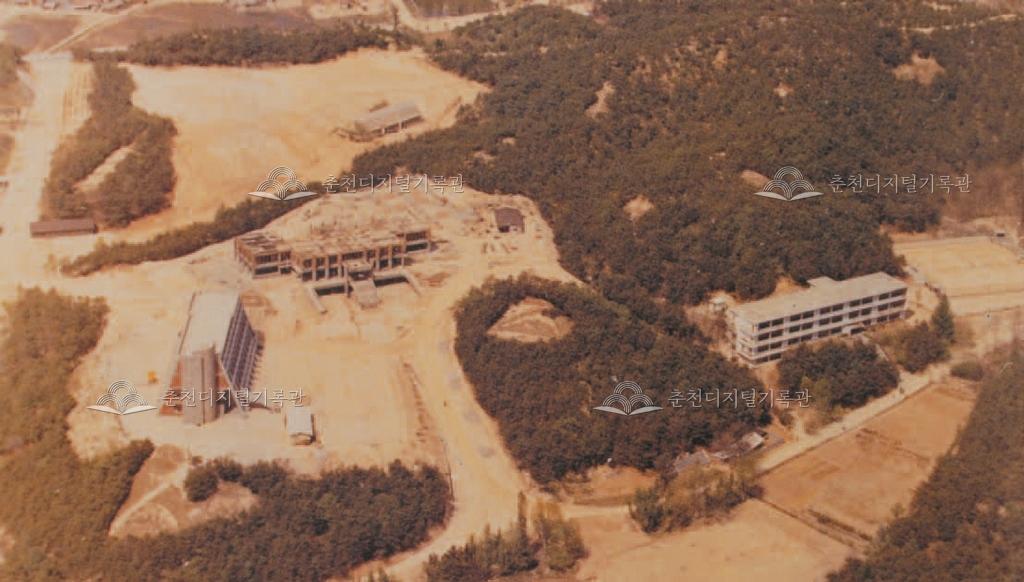1970년대 초 강원대학교 전경 이미지