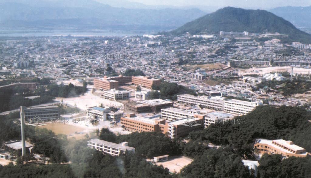 강원대학교 학교전경 이미지