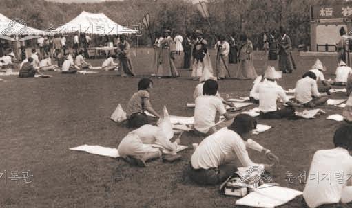 강원대학교 과거시험 재연모습 이미지