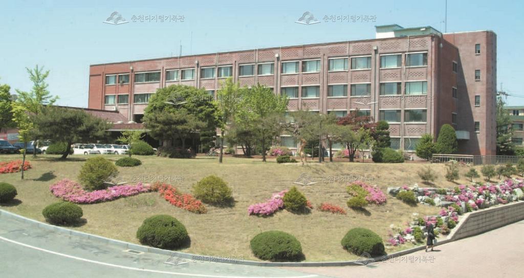 강원대학교 사범대학 이미지