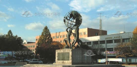 강원대학교 미래광장 이미지