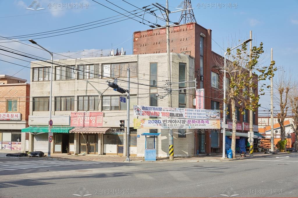 번개시장 앞 거리 이미지