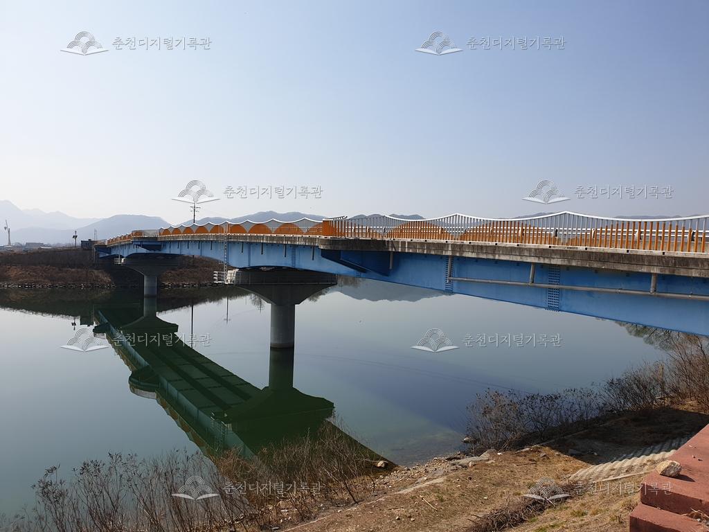 중도운하와 중도교 이미지