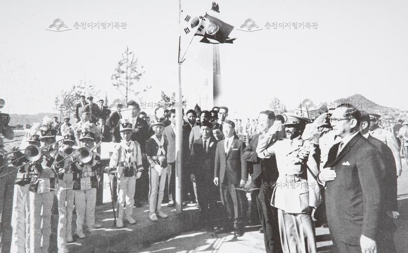 이디오피아 참전 기념탑 제막식 이미지