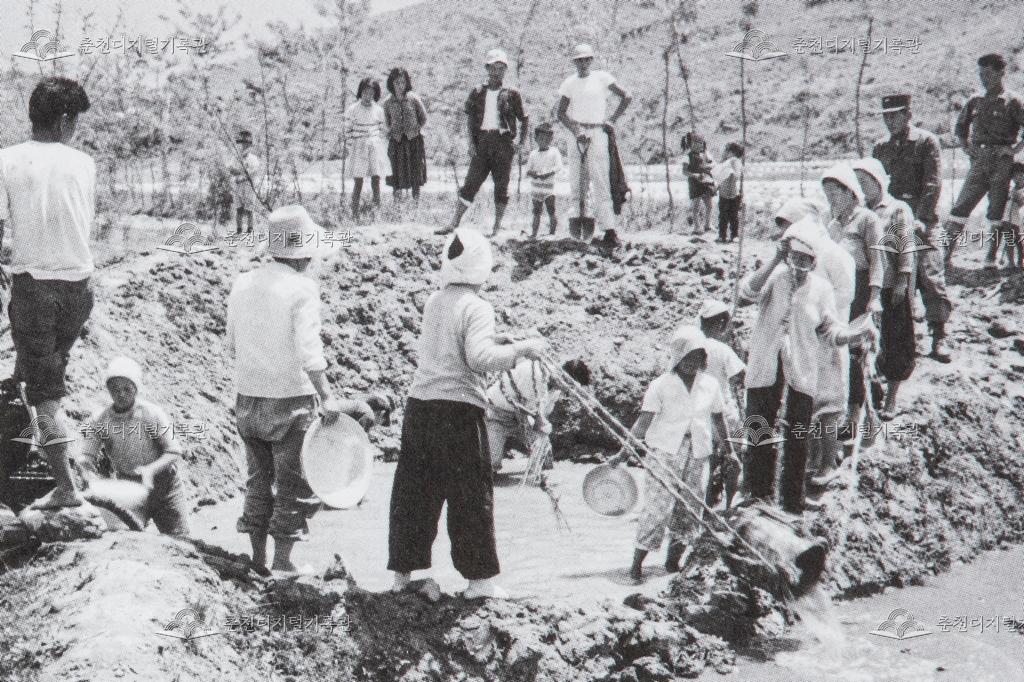 1970년대 가뭄 극복 이미지
