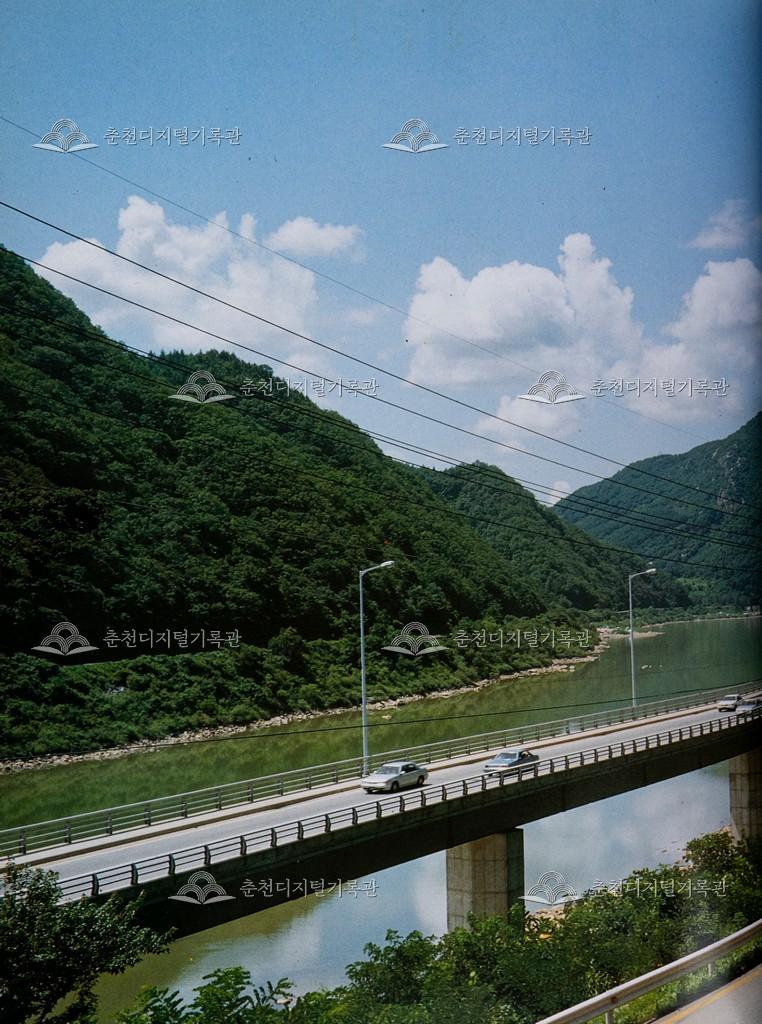 경춘국도 4차선도로 이미지