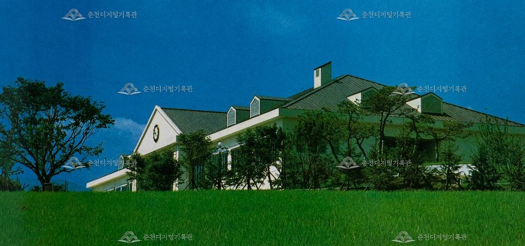 욱성 그랜드 컨트리 클럽하우스 이미지