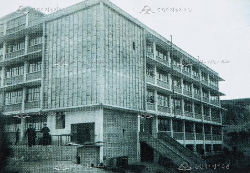 성수고등학교 전경 이미지