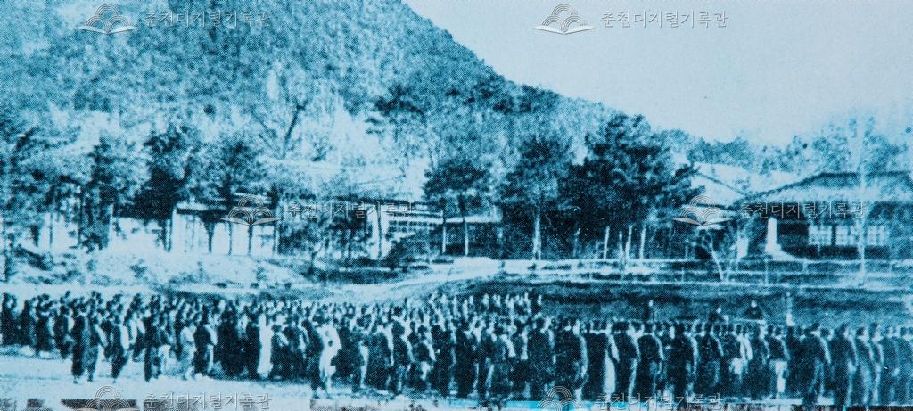 춘천초등학교 1935년 조회 모습 이미지
