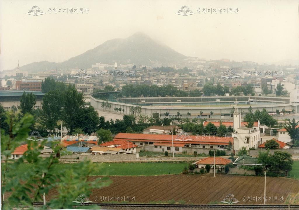 온의동 야구장과 효신야간학교 모습 이미지