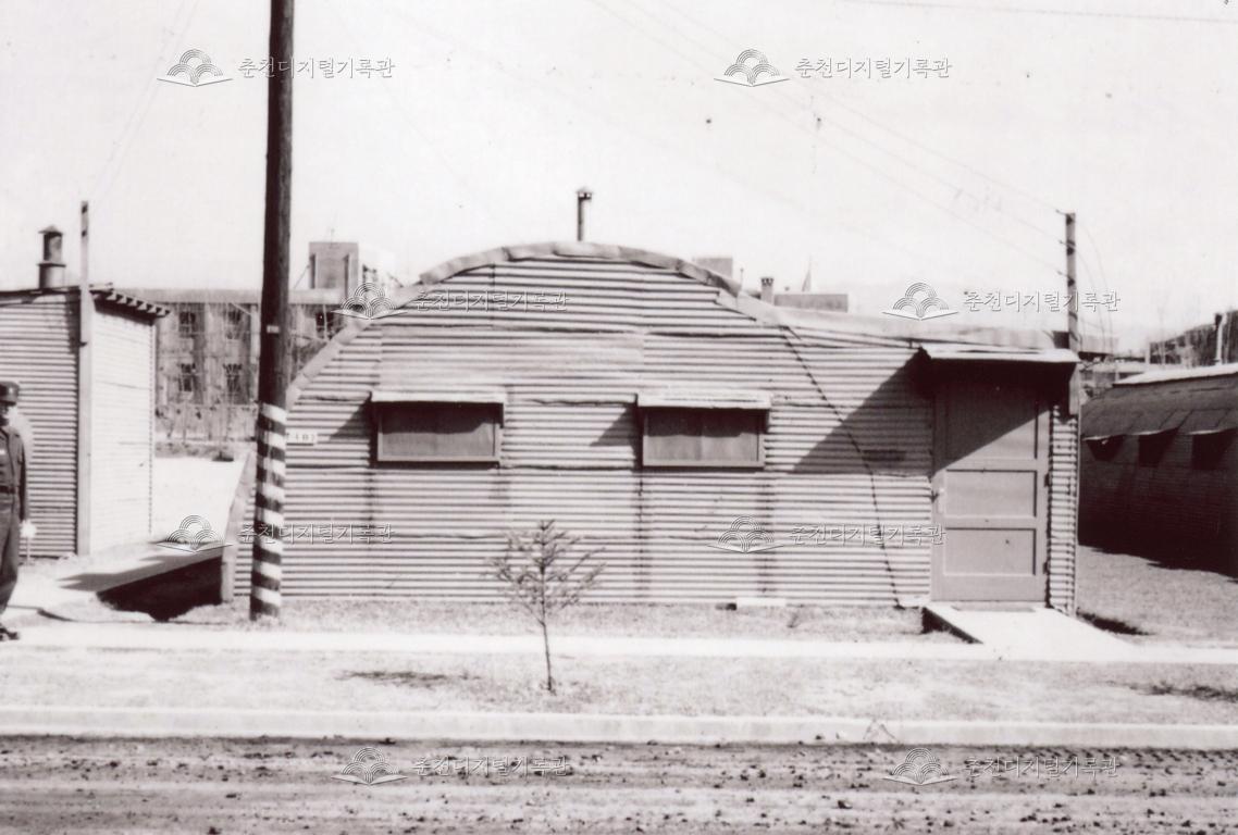 1950년대 캠프페이지 내 막사 이미지