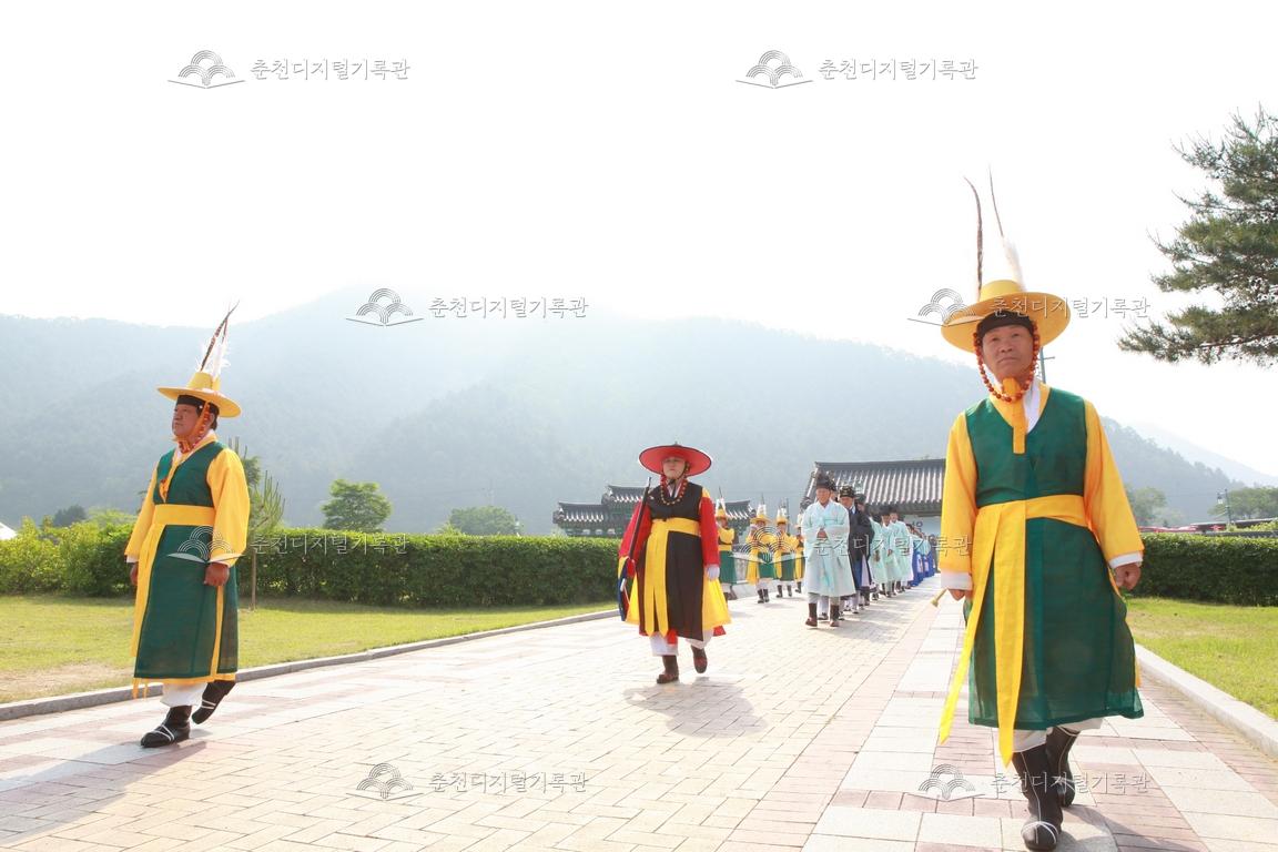 제30회 의암제 행렬 이미지