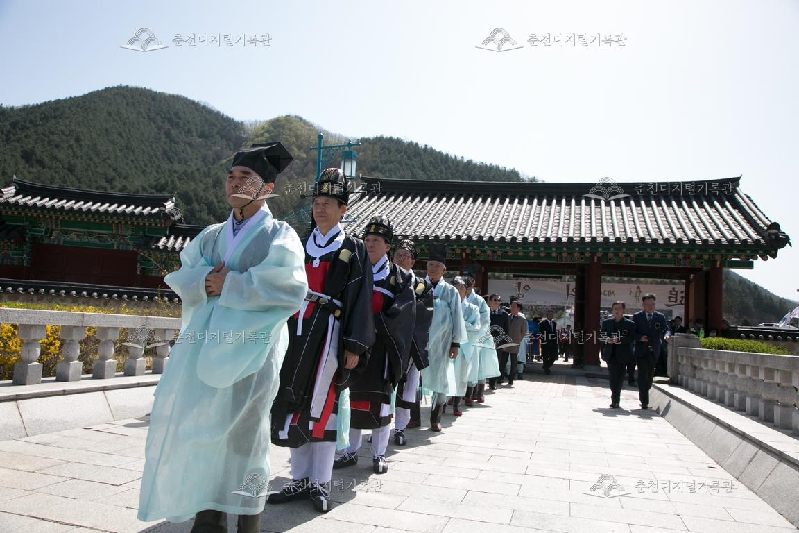 제34회 의암제 행렬 이미지