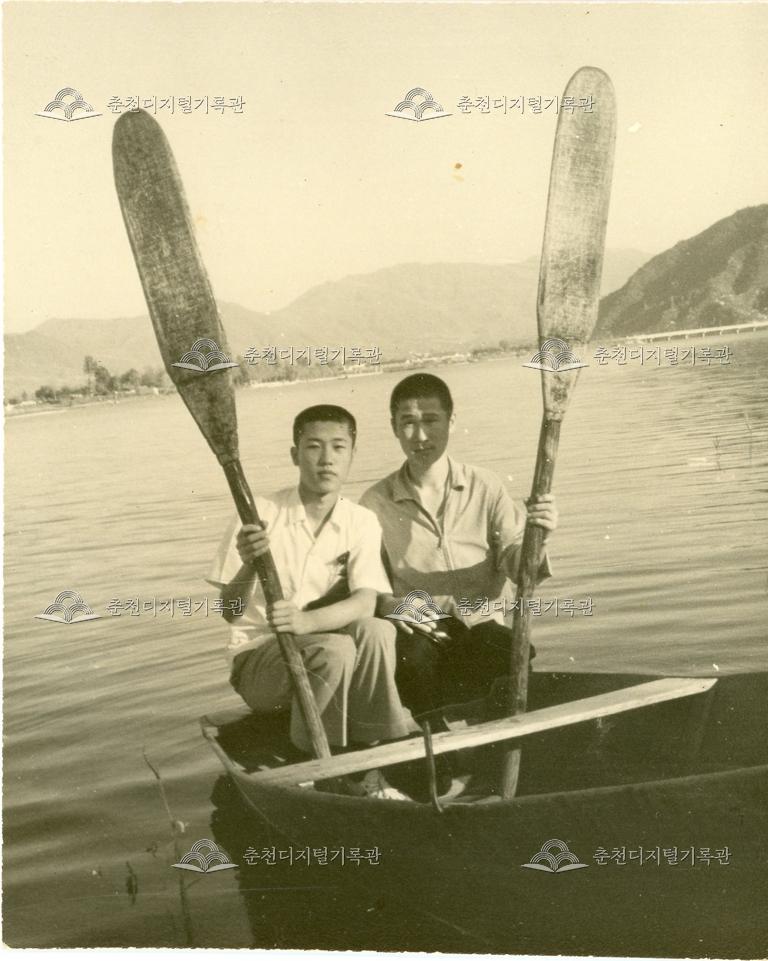 1970년 우두강 썸네일
