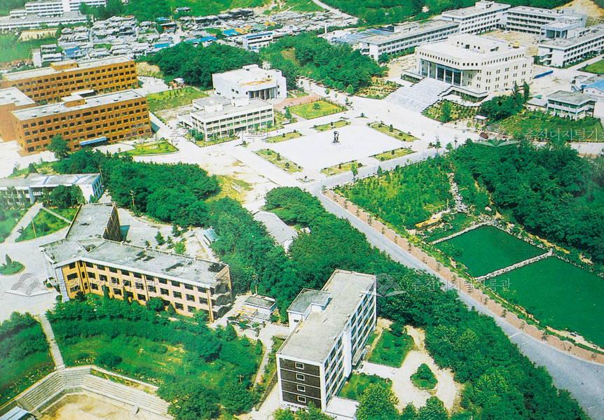 1980년대 강원대학교 전경 이미지