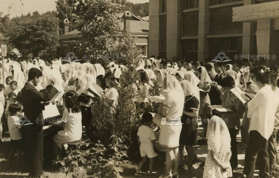1960년대 영원한 도움의 성모 수도회 이미지