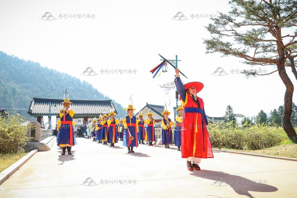 제42회 의암제 행렬 이미지